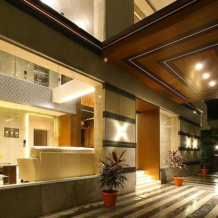 Mumbai House Luxury Apartments Santacruz East, 뭄바이 외부 사진