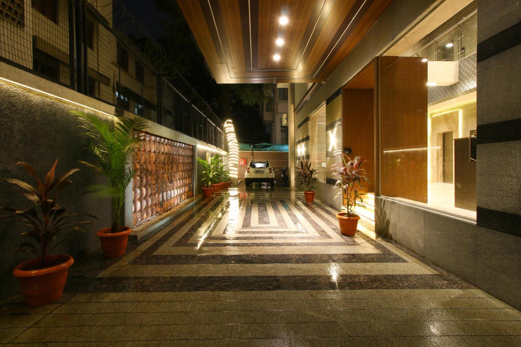 Mumbai House Luxury Apartments Santacruz East, 뭄바이 외부 사진