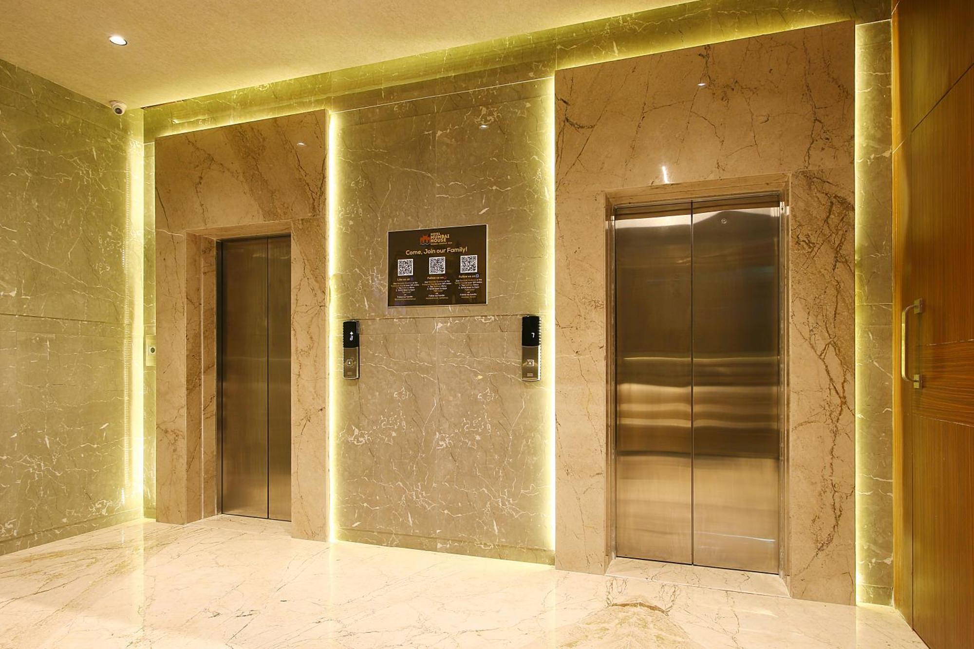 Mumbai House Luxury Apartments Santacruz East, 뭄바이 외부 사진