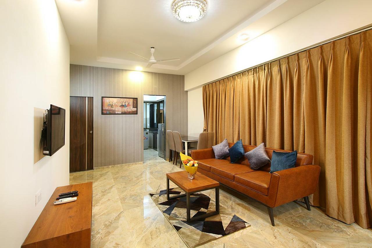 Mumbai House Luxury Apartments Santacruz East, 뭄바이 외부 사진